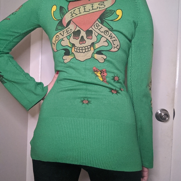 Ed Hardy Sweater Hoodie - Picture 2 of 5